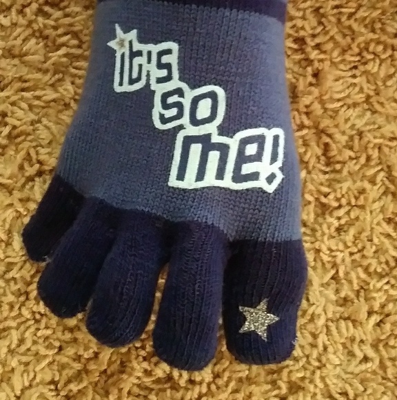 Meet your Posher, Charlotte (nick name ch ch) - Picture 1 of 2